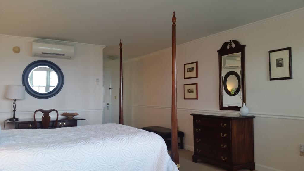 Wades Point Inn On The Bay McDaniel Buitenkant foto